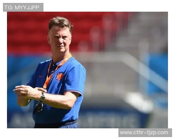 范加尔续约至2024年，带领球队继续前行